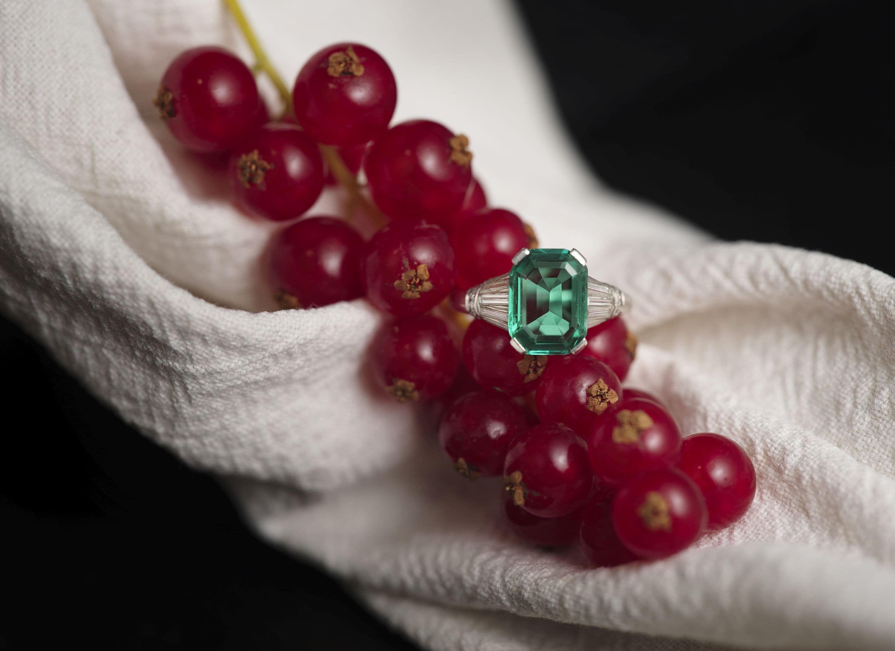 'London Jewellery' Auction Viewing