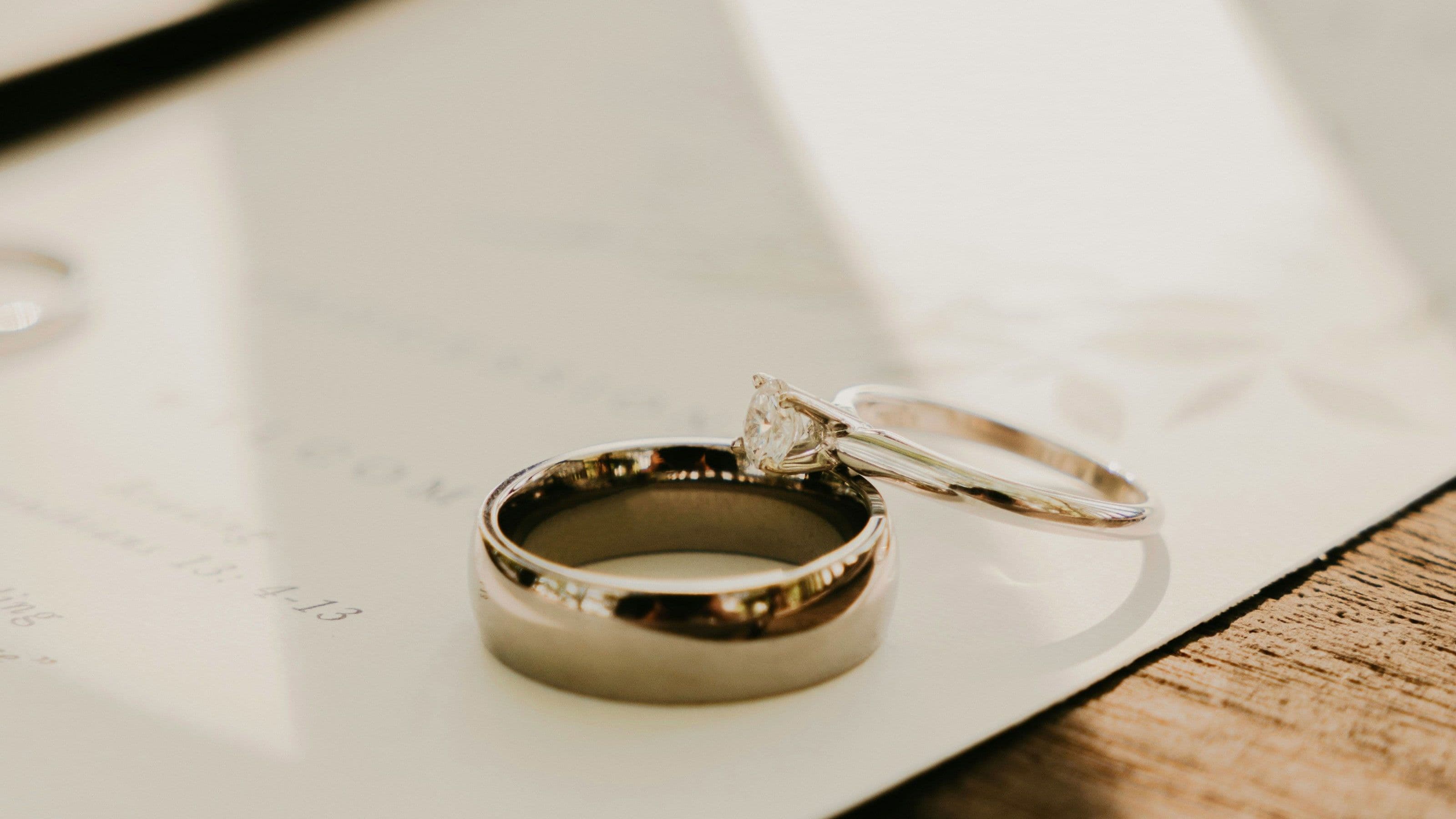 Sell Engagement Rings at Auction | Free Jewellery Valuation