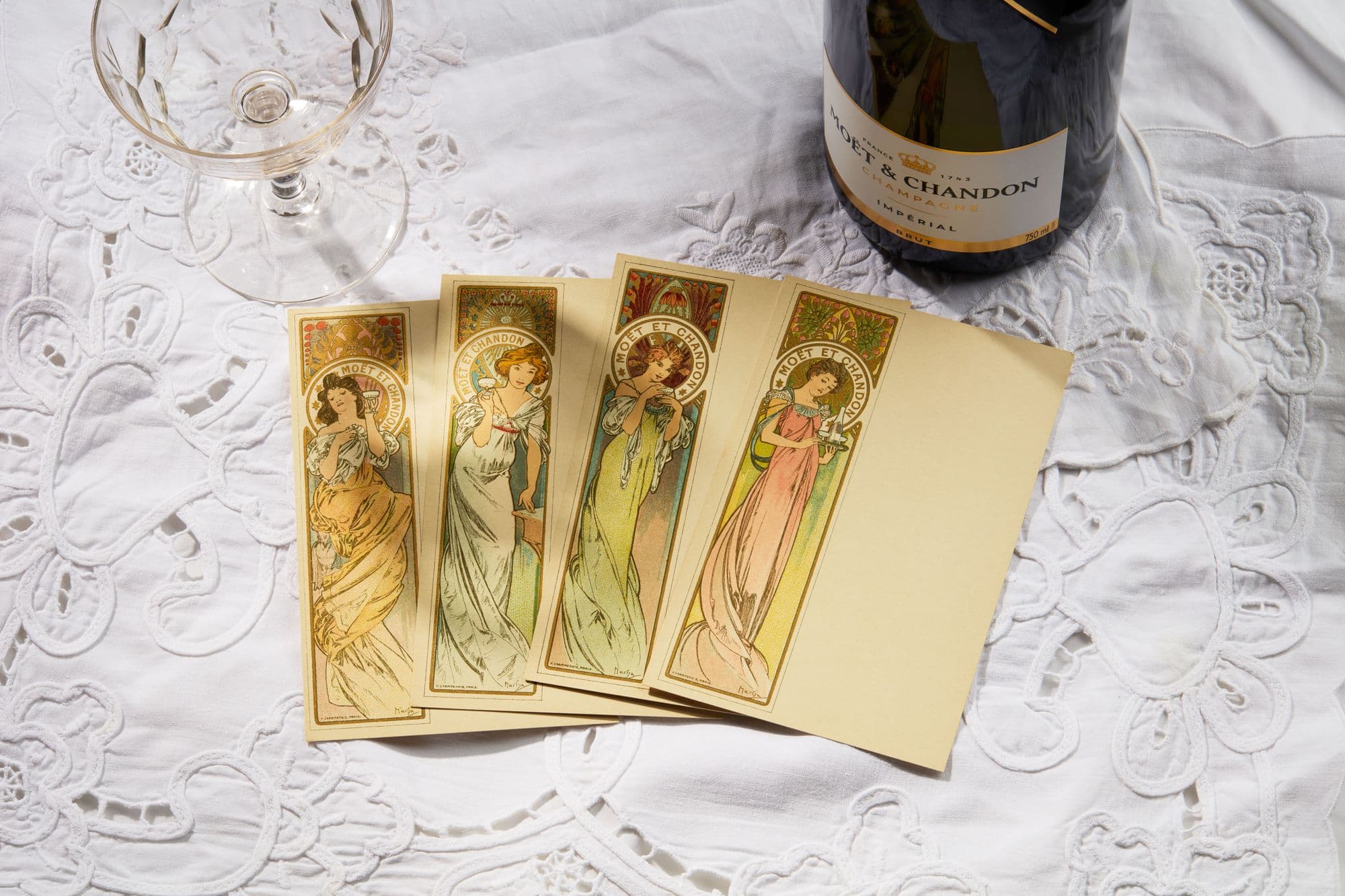 An Introduction to Art Nouveau & Art Deco