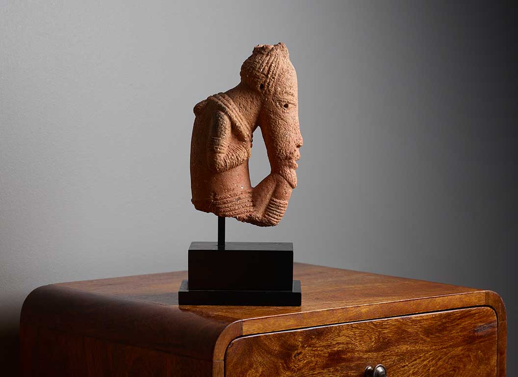 Main Image ALT: Buy and sell African, Oceanic & Tribal Art at auction in Edinburgh, London, Glasgow and online