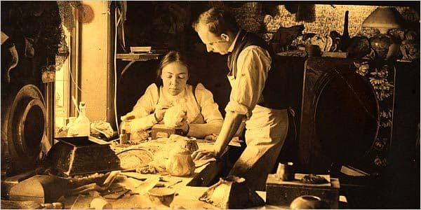 Clara Driscoll and Louis Comfort Tiffany: The Making of Tiffany Lamps