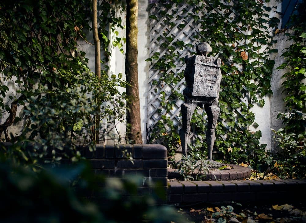 Buy & Sell at Modern British Art Auctions