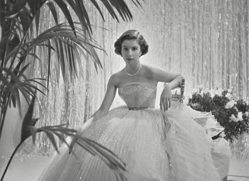 Lady Airlie: A Life of Grace, Service, and Style