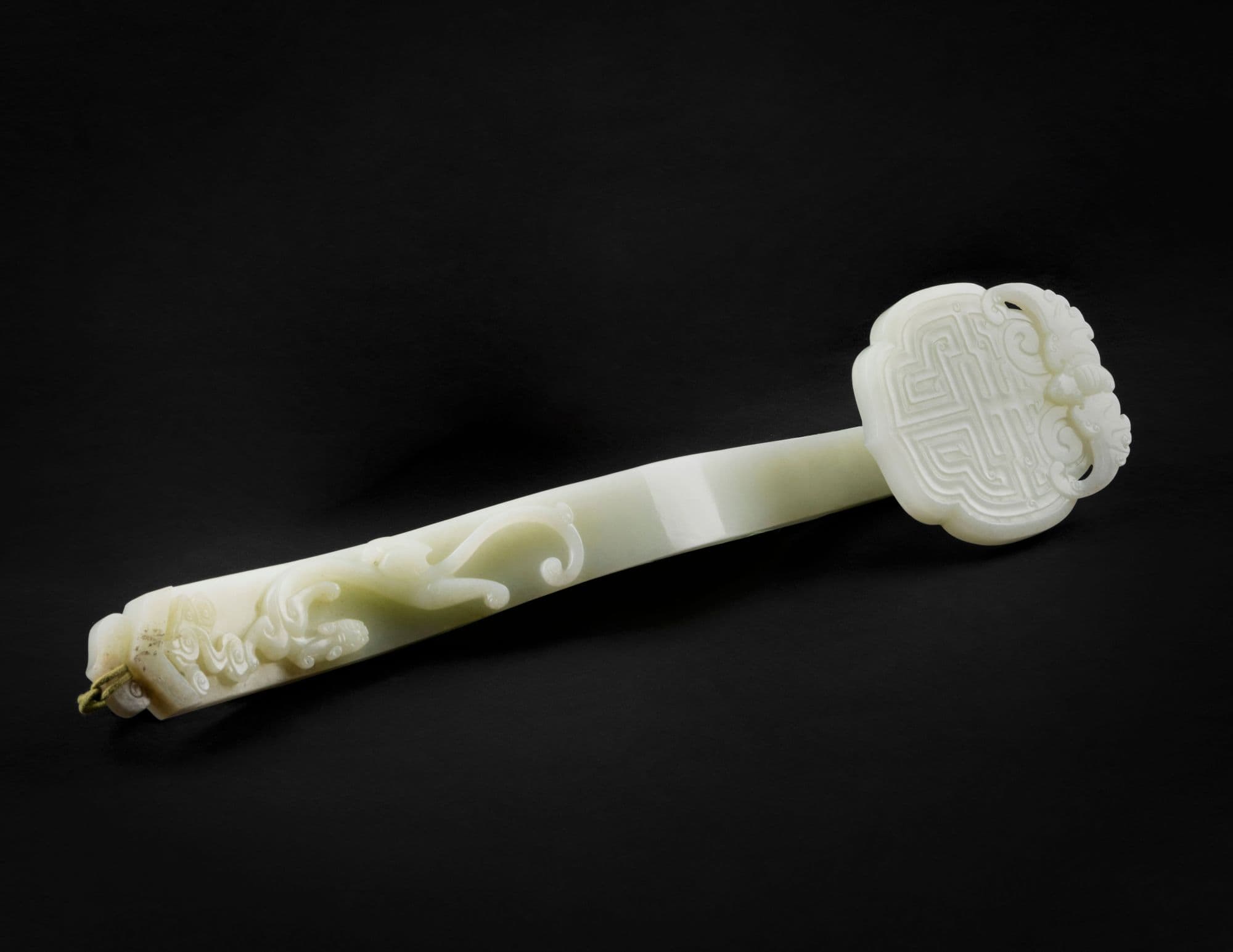 'CHILONG AND BAT' RUYI SCEPTRE QING DYNASTY, 18TH CENTURY