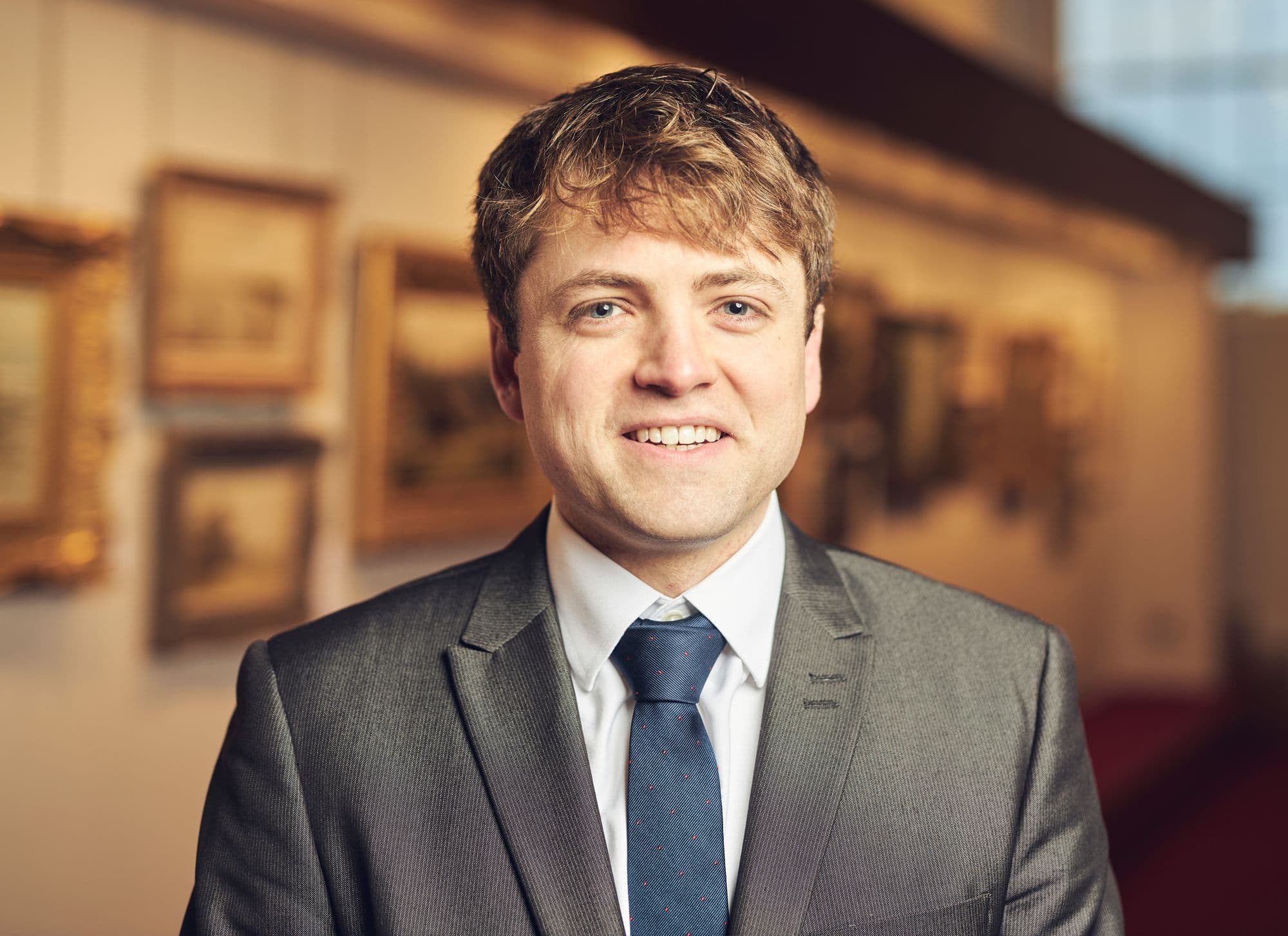 Dominic Somerville-Brown - UK Books & Manuscripts Specialist